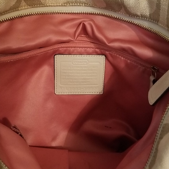 Handbag - Picture 2 of 4